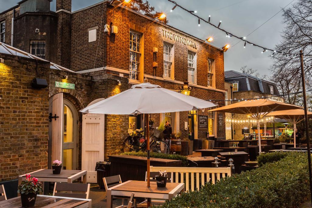 The Windmill On The Common Londres Exterior foto
